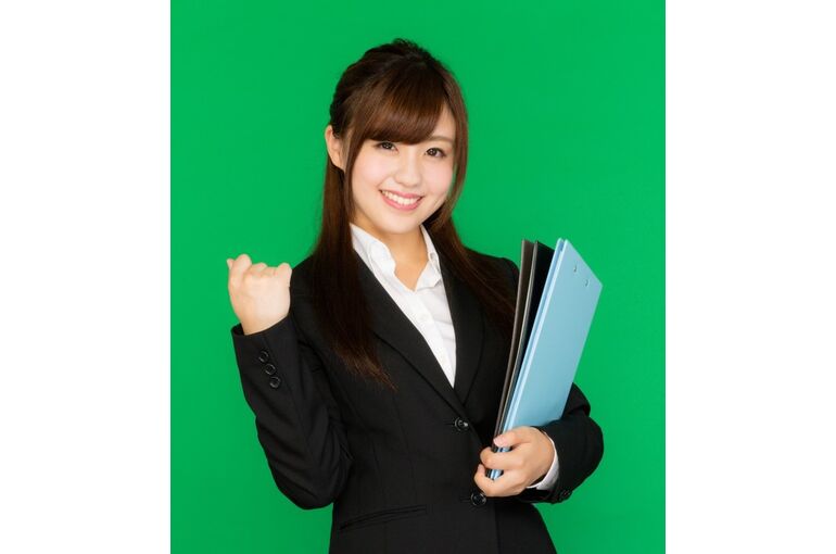 bizzgirl20160902081917_TP_V22